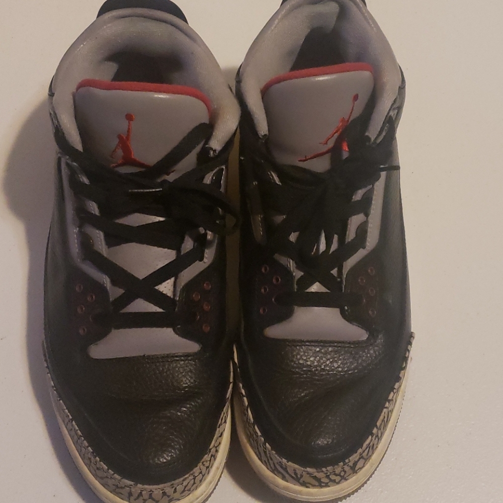 Jordan 3 black and cement